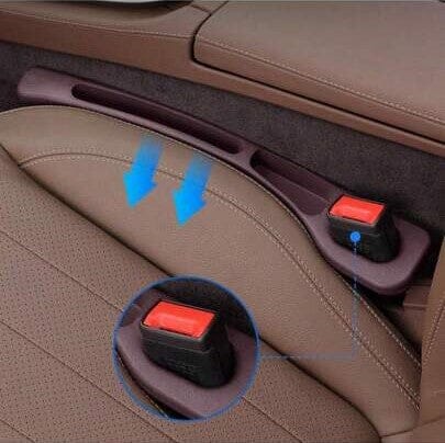 Rangement Voiture SeatGapâą Bordeaux Automobile montrant la position niveau boucle ceinture bas