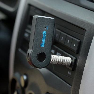 Adaptateur bluetooth voiture Trifonction installé sur tableau de bord