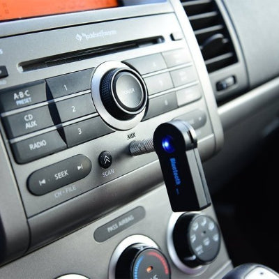 Adaptateur bluetooth voiture Trifonction sur tableau de bord
