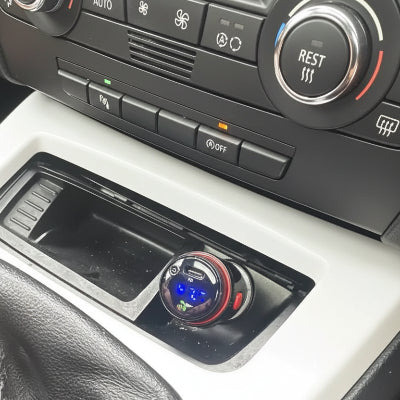 Bluetooth allume cigare Emetteur FM 5.4 installé