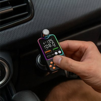 Transmetteur fm bluetooth Handsfree installé